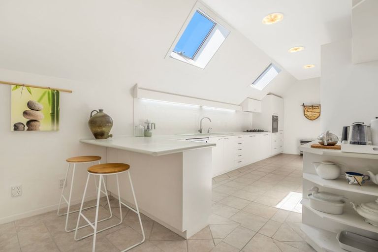 Photo of property in 1216a Arawa Street, Rotorua, 3010