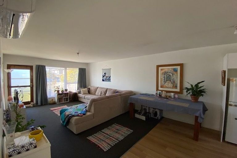 Photo of property in 1/501 Barbadoes Street, Edgeware, Christchurch, 8013