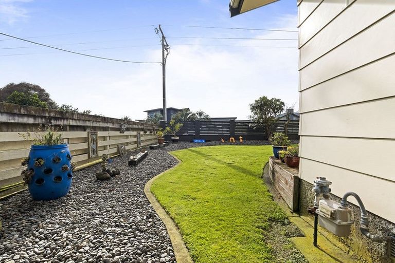 Photo of property in 291 Glover Road, Hawera, 4610