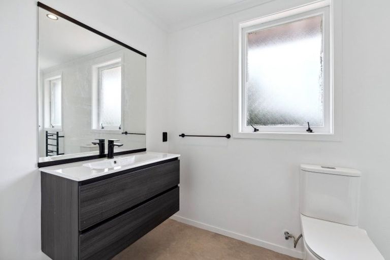 Photo of property in 38 Station Street, Tirau, 3410