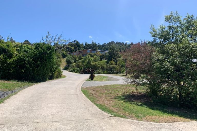 Photo of property in 323e Huia Road, Titirangi, Auckland, 0604