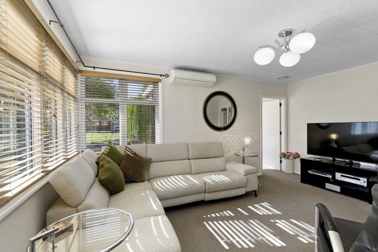 Photo of property in 49 Chapman Crescent, Naenae, Lower Hutt, 5011