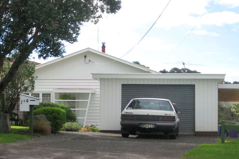 Photo of property in 159 Waimumu Road, Massey, Auckland, 0614