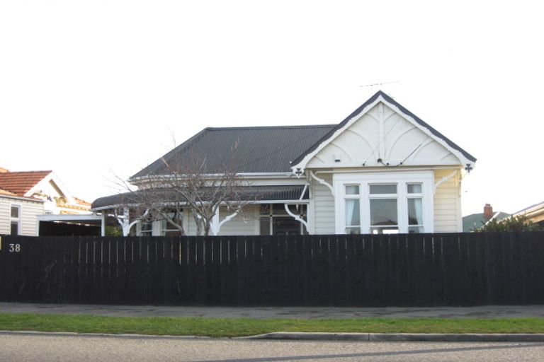 Photo of property in 38 Queens Drive, Saint Kilda, Dunedin, 9012