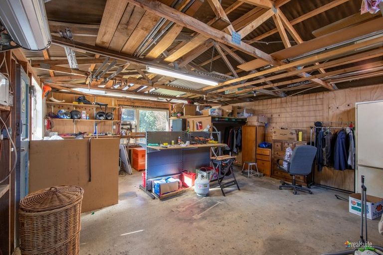 Photo of property in 20 Norana Road, Maoribank, Upper Hutt, 5018