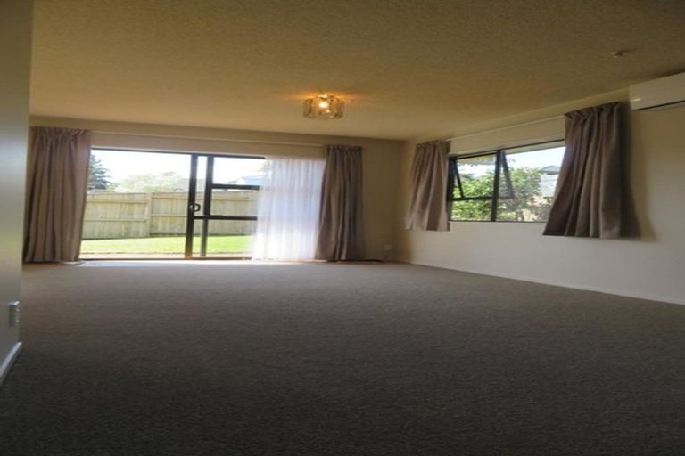 Photo of property in 1/42 Abercrombie Street, Howick, Auckland, 2014