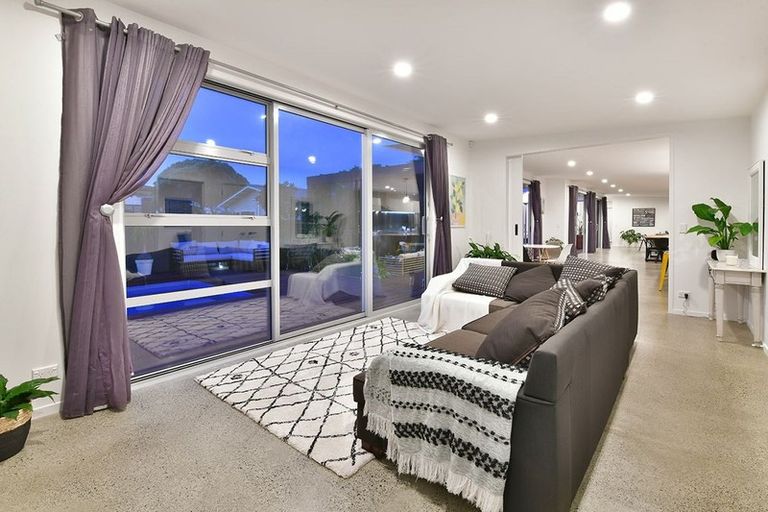 Photo of property in 28 Manly Park Avenue, Manly, Whangaparaoa, 0930