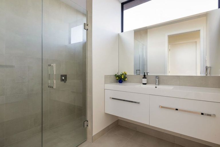 Photo of property in 90a Braid Road, St Andrews, Hamilton, 3200