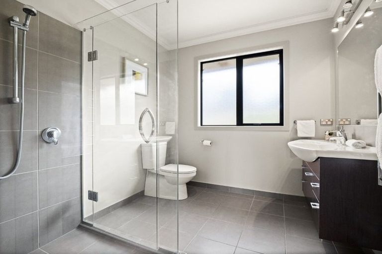 Photo of property in 11 Sretlaw Place, Brockville, Dunedin, 9011