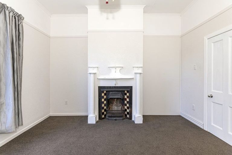 Photo of property in 175 Talbot Street, Geraldine, 7930