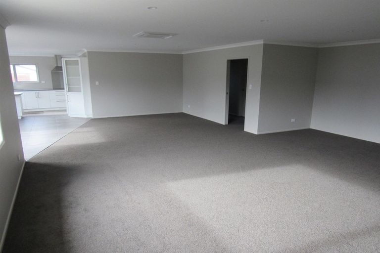 Photo of property in 15 Victoria Street, Hawera, 4610