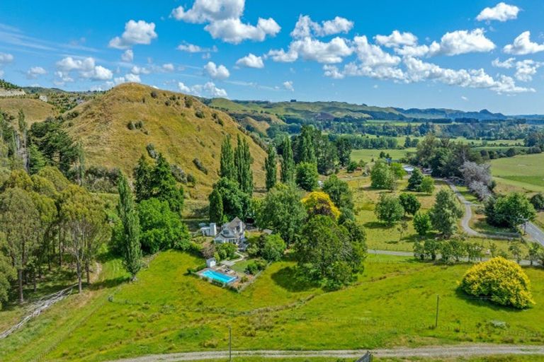 Photo of property in 805 Cheltenham Hunterville Road, Waituna West, Rewa, 4780