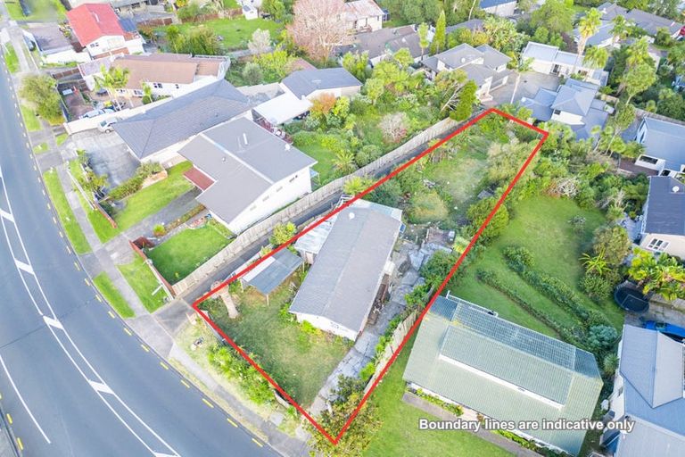 Photo of property in 70 Carlisle Road, Browns Bay, Auckland, 0632