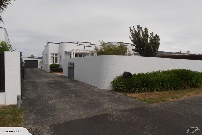 Photo of property in 25 Guy Avenue, Takaro, Palmerston North, 4410