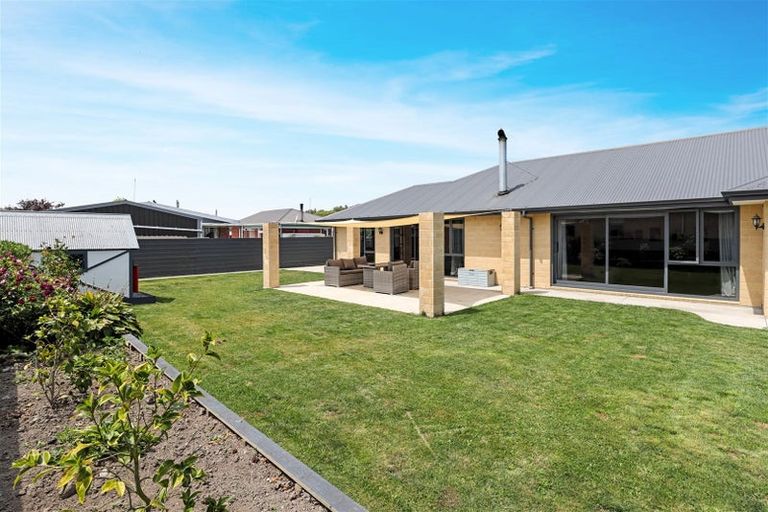 Photo of property in 5a Buckleys Terrace, Tinwald, Ashburton, 7700