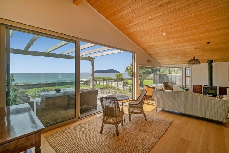 Photo of property in 40 Paku Drive, Tairua, 3508