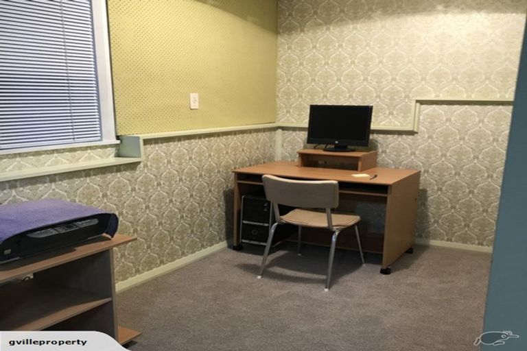 Photo of property in 37 Puriri Street, Gonville, Whanganui, 4501