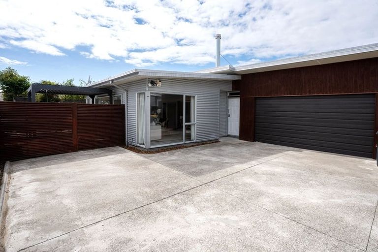 Photo of property in 124a Lyttelton Street, Spreydon, Christchurch, 8024
