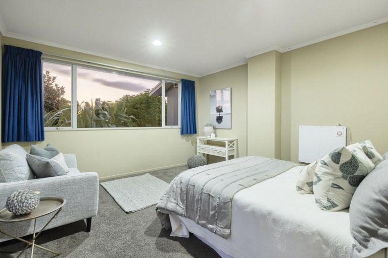 Photo of property in 12 Hazelnut Way, Bellevue, Tauranga, 3110