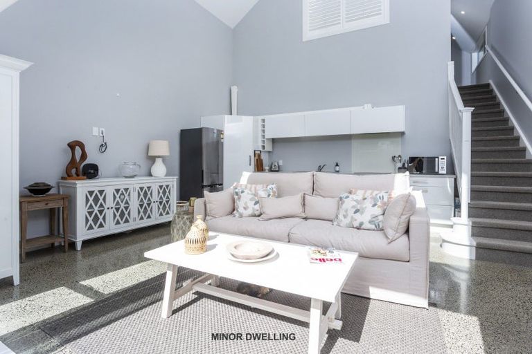 Photo of property in 10a Olwyn Place, Greenhithe, Auckland, 0632