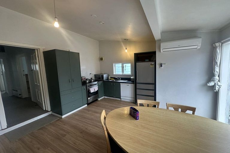 Photo of property in 53 Wilson Street, Newtown, Wellington, 6021