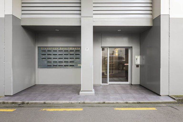 Photo of property in Dixonlane Apartments, 11/7 Feltex Lane, Te Aro, Wellington, 6011