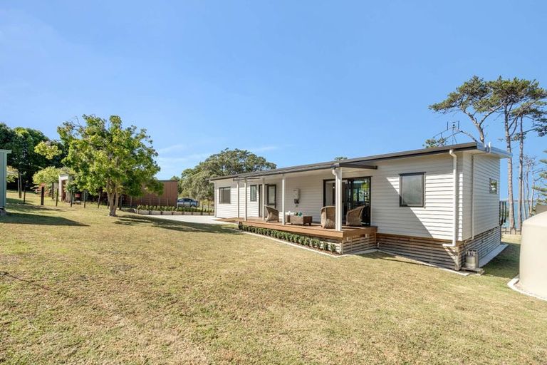 Photo of property in 62 Ronald Avenue, Glenbrook, Waiuku, 2681