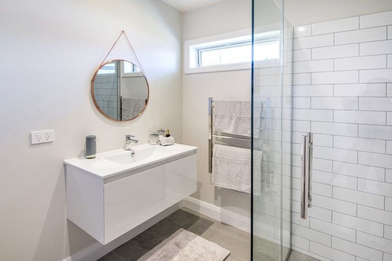 Photo of property in 63a Aramoana Avenue, Devonport, Auckland, 0624