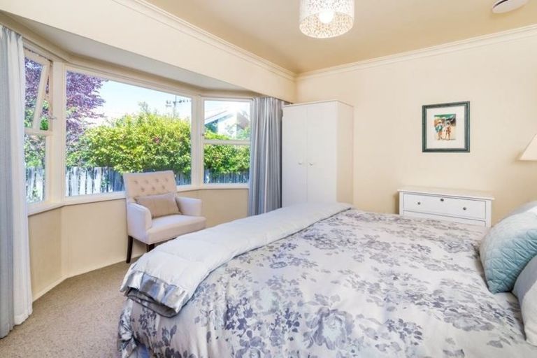 Photo of property in 64 Chesham Avenue, Waipahihi, Taupo, 3330