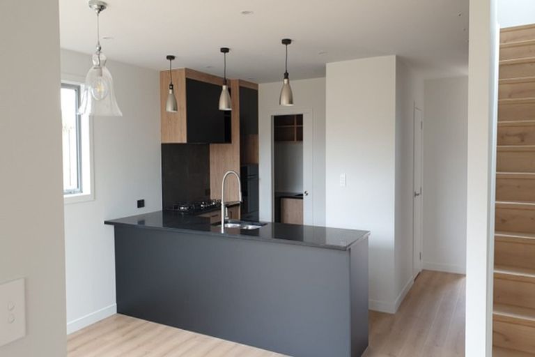 Photo of property in 21 Kabardin Street, Karaka, Papakura, 2113