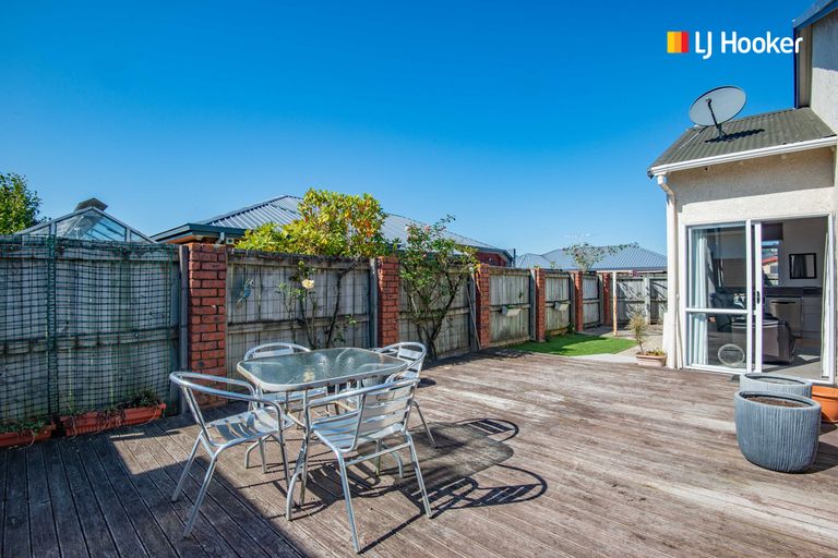 Photo of property in 95 Argyle Street, Mosgiel, 9024