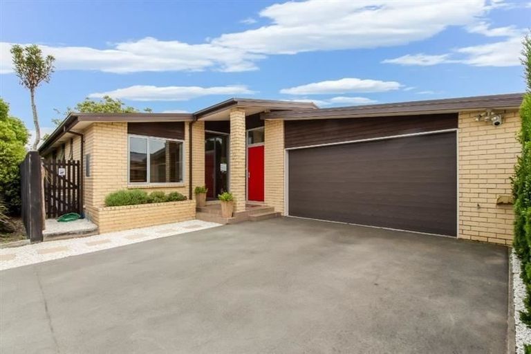 Photo of property in 2 Cameo Grove, Burwood, Christchurch, 8083