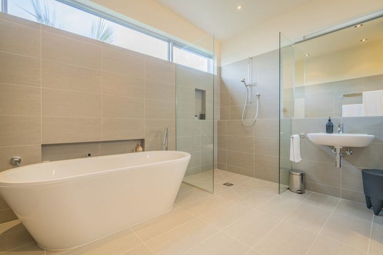 Photo of property in 28 Radar Road, Hot Water Beach, Whitianga, 3591