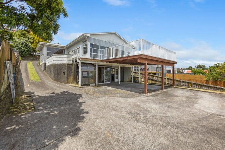Photo of property in 9 Mount View Place, Spotswood, New Plymouth, 4310