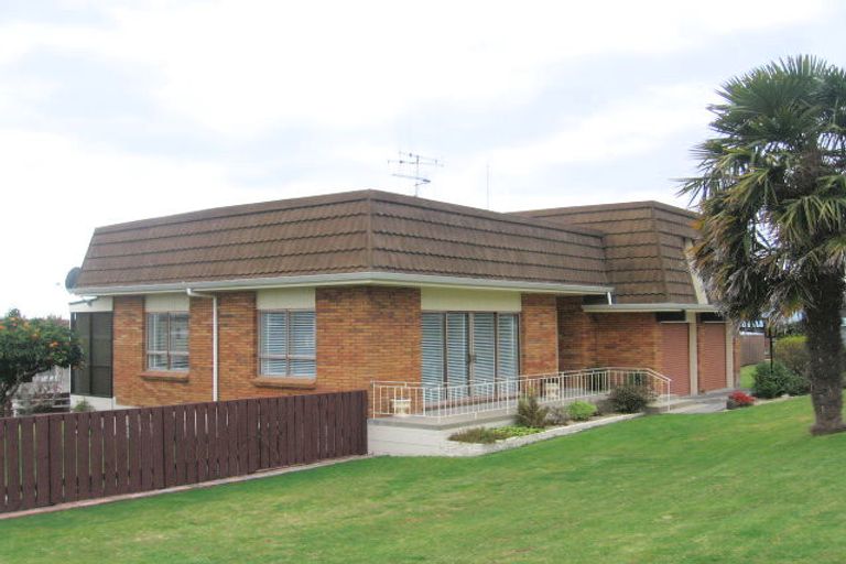 Photo of property in 31 Western Road, Bellevue, Tauranga, 3110