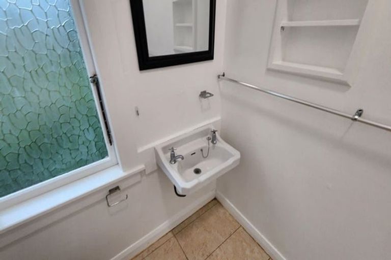 Photo of property in 21 Central Terrace, Kelburn, Wellington, 6012