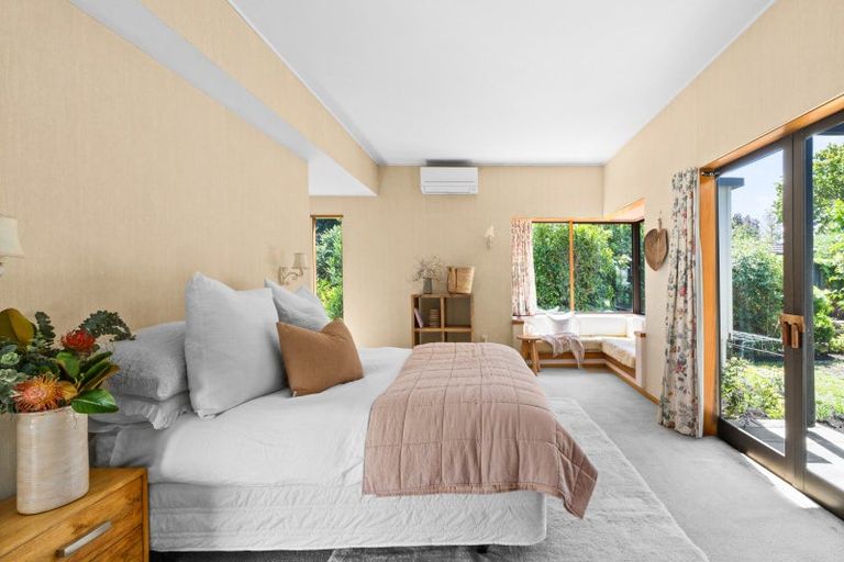 Photo of property in 3 Kopanga Road, Havelock North, 4130