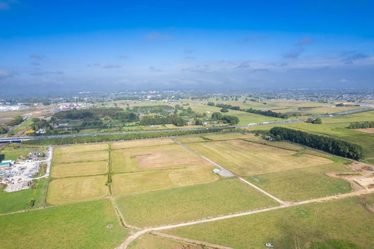 Photo of property in 132 Ryburn Road, Newstead, Hamilton, 3286