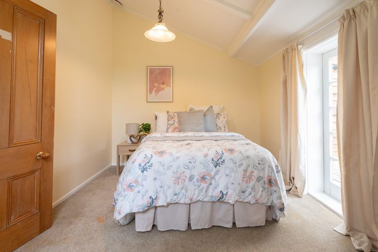 Photo of property in 14 Whanake Street, Titahi Bay, Porirua, 5022