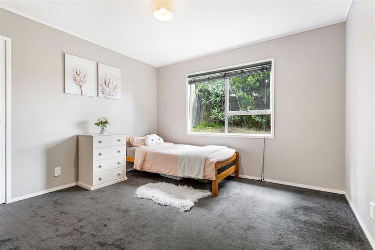 Photo of property in 4 Metcalfe Road, Ranui, Auckland, 0612