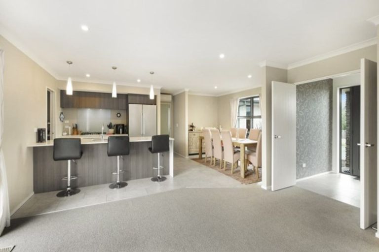 Photo of property in 16 Bellbird Place, Rolleston, 7614