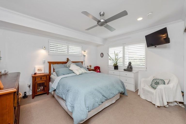 Photo of property in 4 Palm Court, Mount Maunganui, 3116