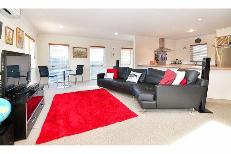 Photo of property in 69b Riverside Road, Orewa, 0931