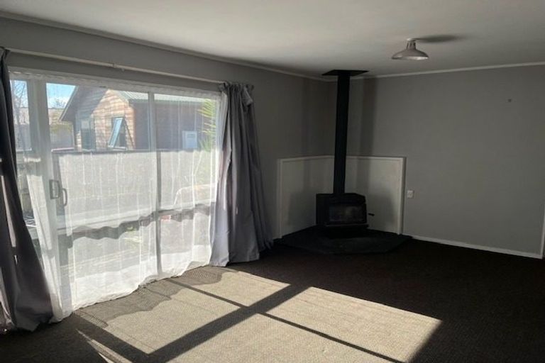 Photo of property in 60 Rangiamohia Road, Turangi, 3334