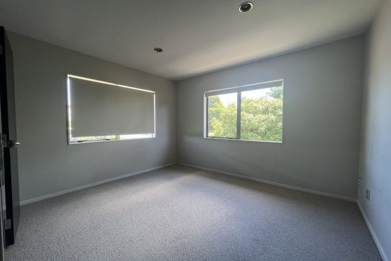 Photo of property in 45 Riverglade Parkway, Te Atatu South, Auckland, 0610