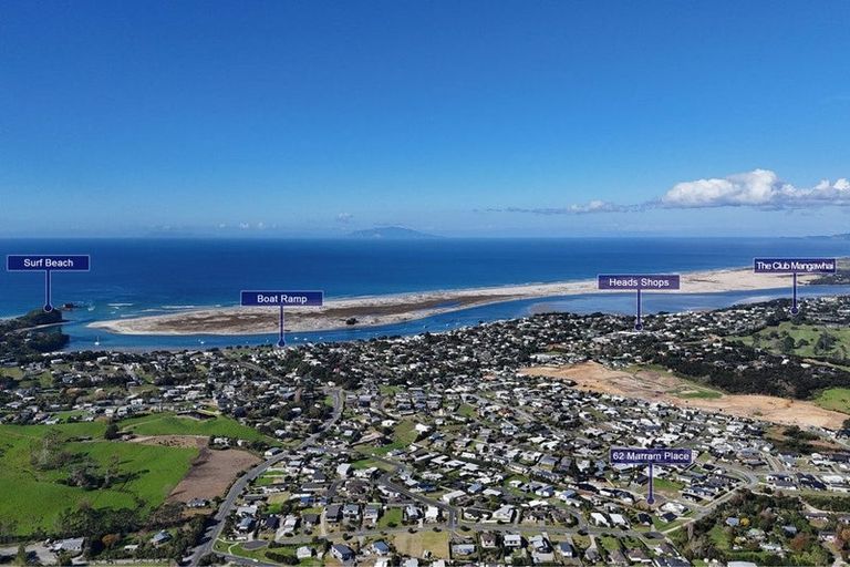 Photo of property in 62 Marram Place, Mangawhai Heads, Mangawhai, 0505
