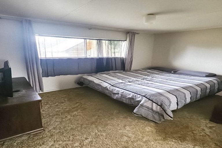 Photo of property in 62a Te Rauparaha Street, Otaki, 5512