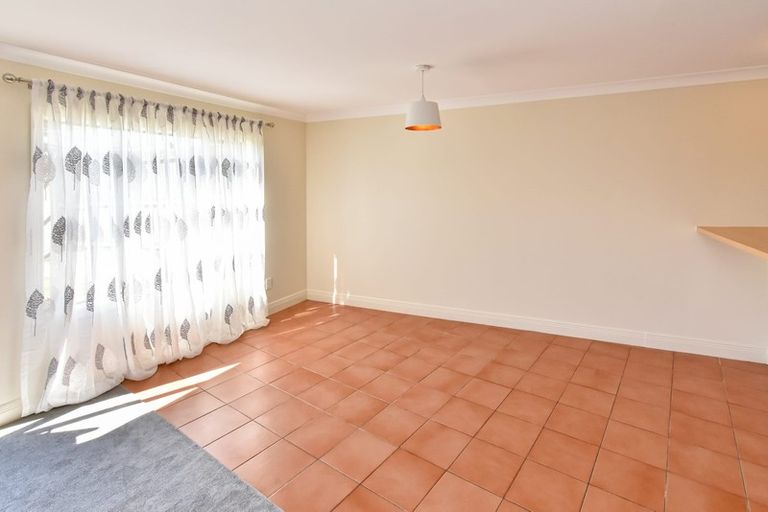 Photo of property in 46 Earnslaw Crescent, Clover Park, Auckland, 2019