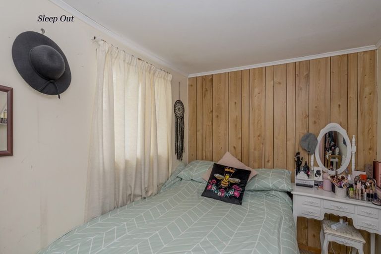 Photo of property in 182 Tiro Tiro Road, Levin, 5510