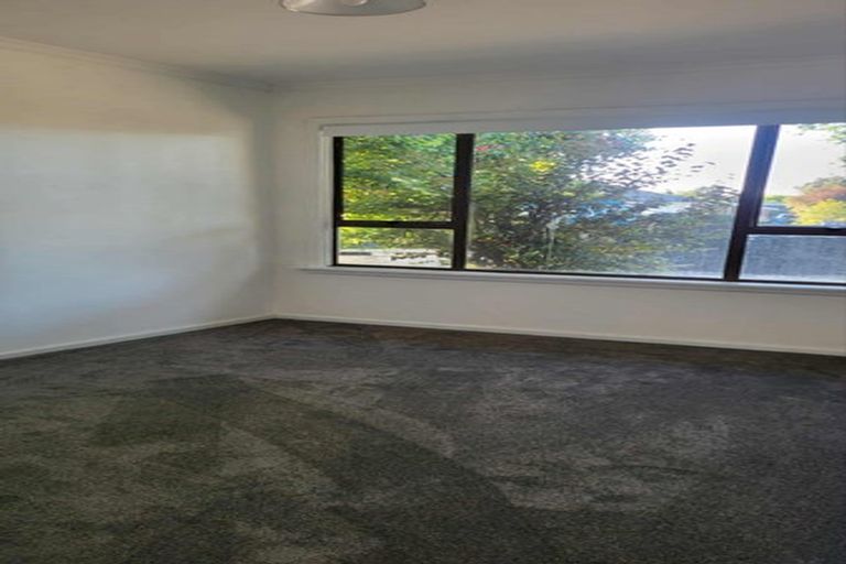 Photo of property in 12 Logie Place, Bromley, Christchurch, 8062